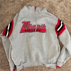 Lee Wisconsin women’s sweatshirt